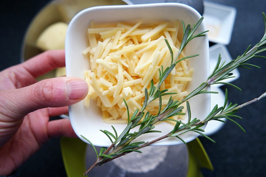 Cheese and rosemary for soda bread