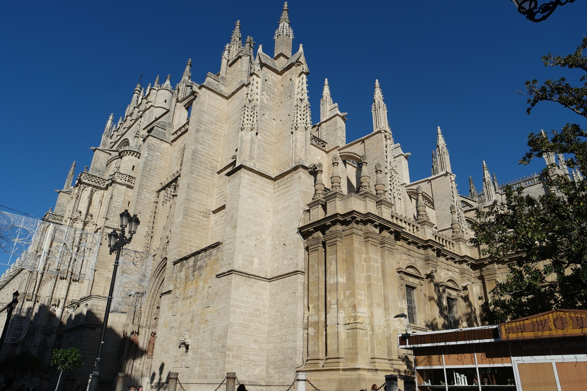 Seville_Cathedral_Side